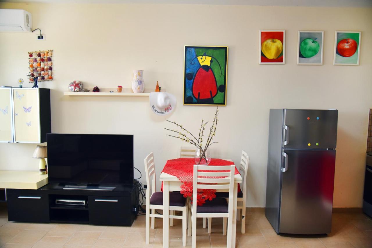 White Sea View Apartment Velipoje Exterior photo