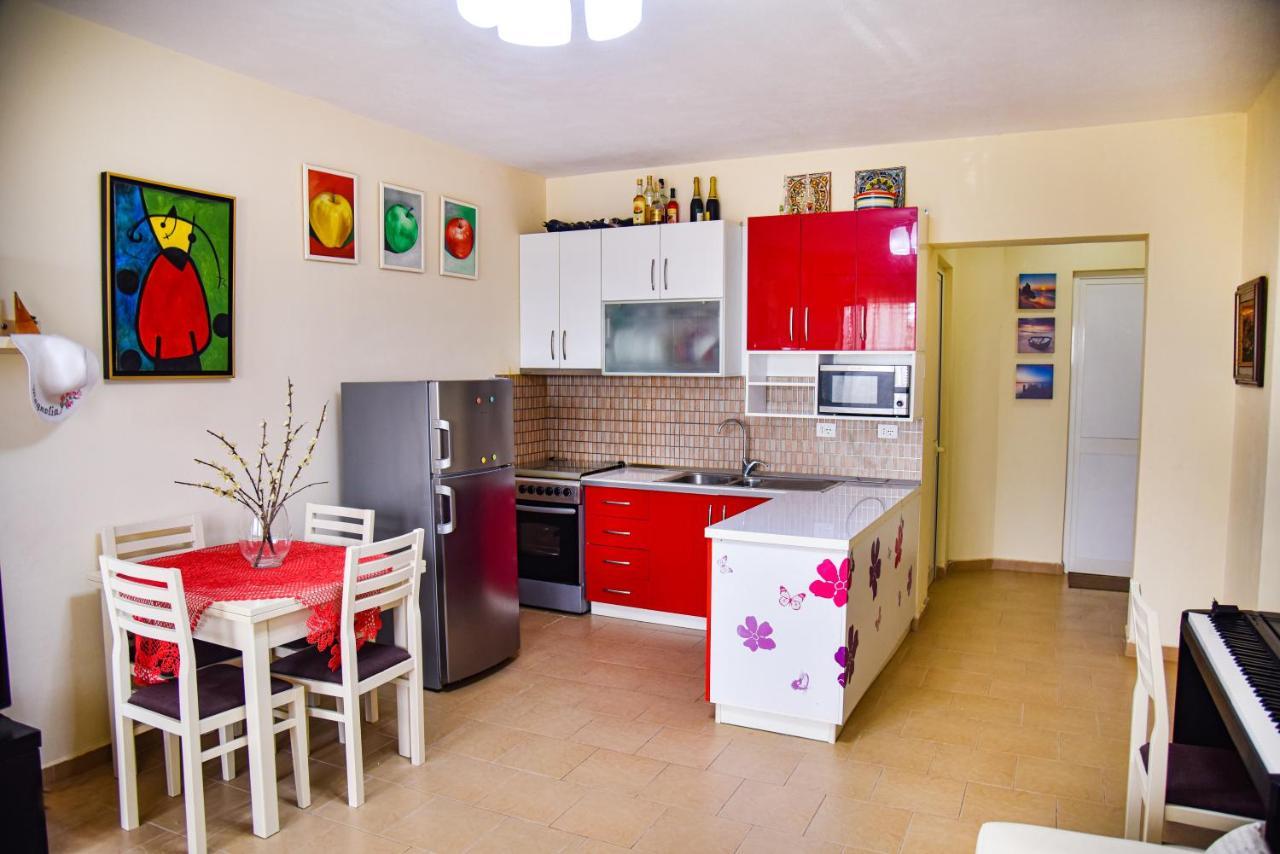 White Sea View Apartment Velipoje Exterior photo